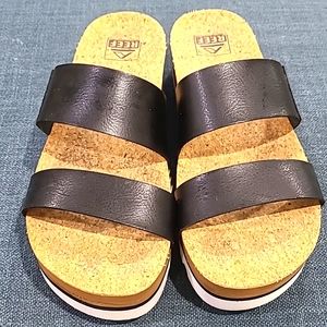 Reef cushion Vista hi sz 9